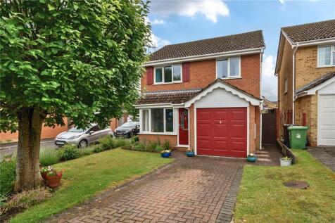 Haydock Close, Alton, Hampshire, GU34