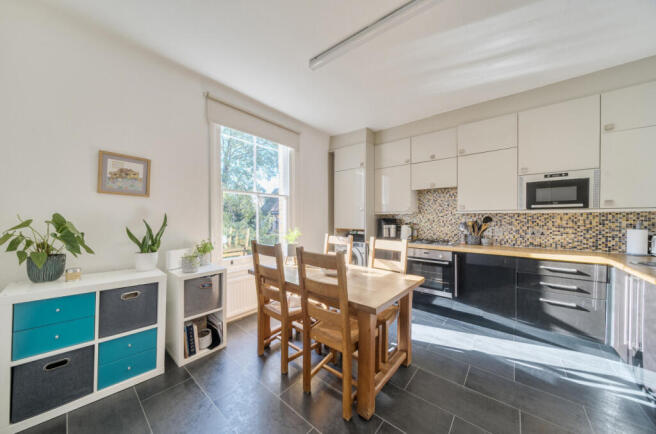 1357303-12-68d118...