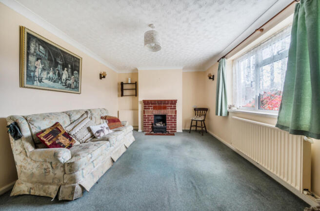 1375233-10-6904ce...