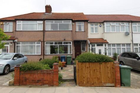 Whistler Gardens, Edgware, HA8
