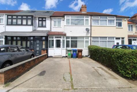 Millais Gardens, Edgware, HA8