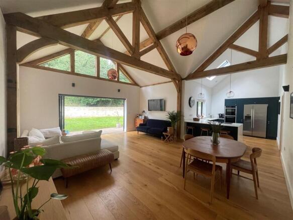 New Sittting Room 2.jpg