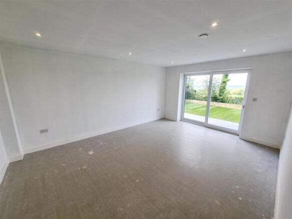 Sitting room.jpg