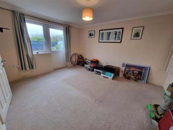 BEdroom 1.2.jpg