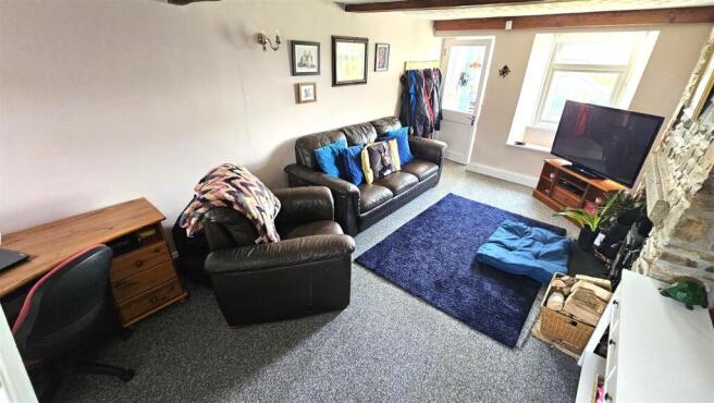 Living Room.jpg