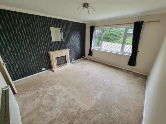 Sitting room.jpg