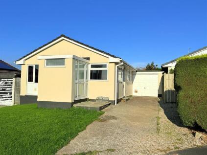 Tor View, Tregadillett, Launceston