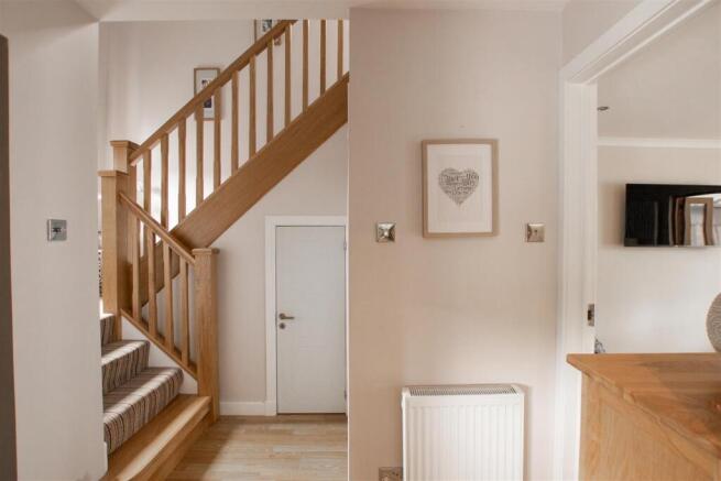 hallway-3.jpg