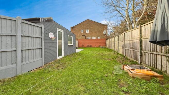 b77ca431--44CA-AF...