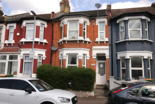 3 bed terraced house
