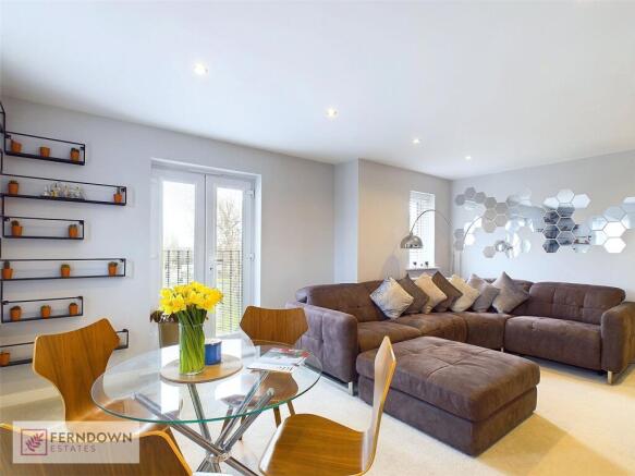 Lounge Dining Room