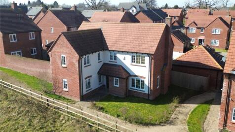 Old Farm Drive, Marston Green, Birmingham, West Midlands, B37