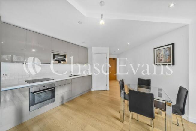 Living Room / Kitche