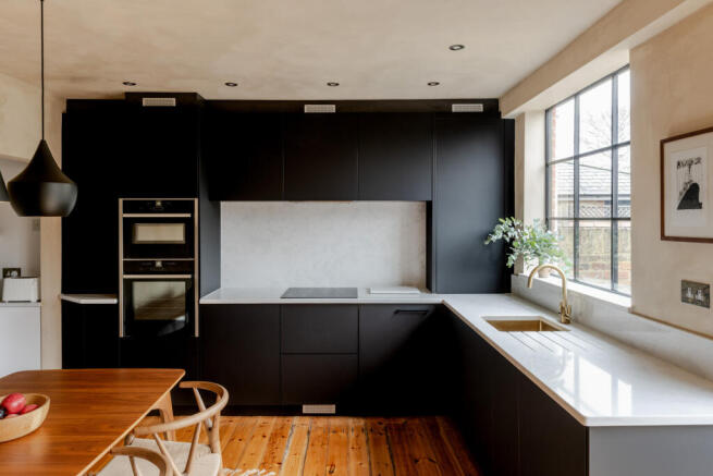 253951 - TMH_SWISS AVE-101.jpg