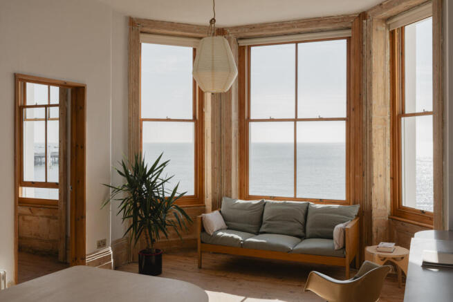 265751 - Moreton Court_INT_006.jpg