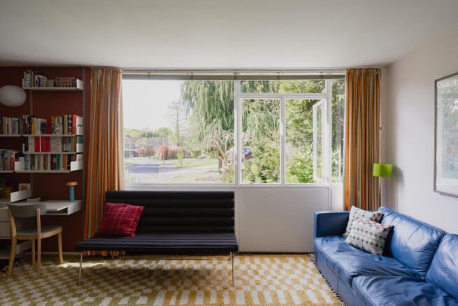 280930 - 15 The Holdings, The Ryde, Hatfield, A...
