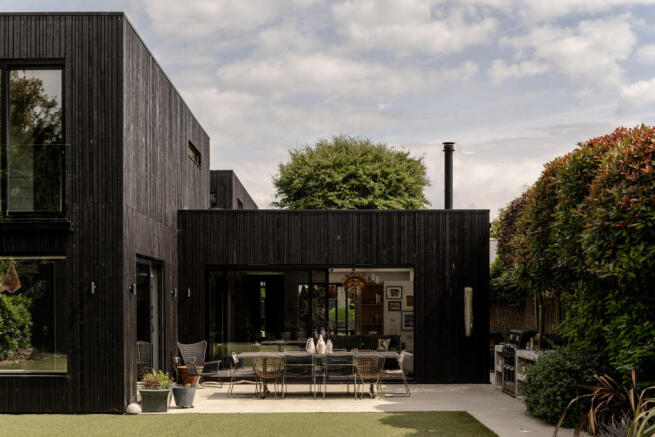 292715 - TMH_THE BLACK HOUSE-149.jpg