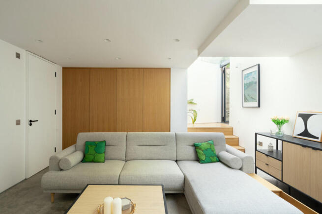 299052 - HILL-HOUSE-ROAD-06.jpg