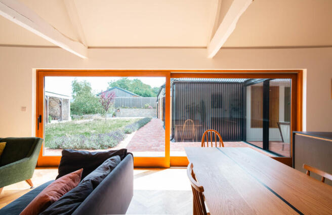 301192 - The Stables, Manor Farm_Inigo-10.jpg