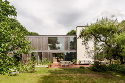Woodpeckers, Woodpeckers, Hordle, Hampshire