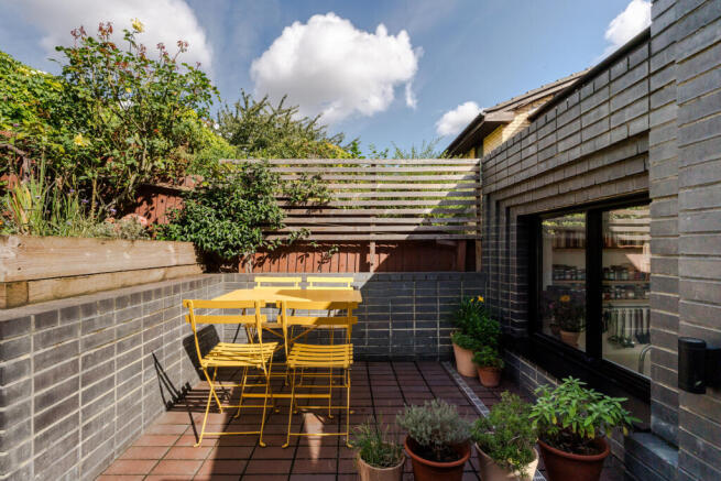 307225 - 8 Foxwell Mews-9.jpeg