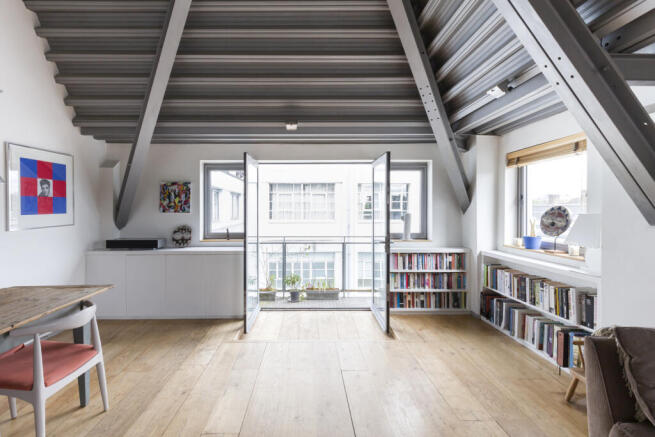 14667 - Flat 11 Aeroworks, 17 Hatton Street-7.jpg