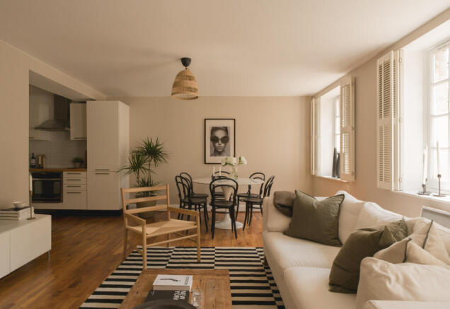 292774 - Flat 1, Bath House, Dunbridge street -...