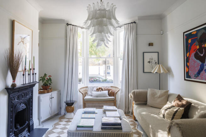 314238 - 13328-TalmaRd-London-JSouteyrat.jpg