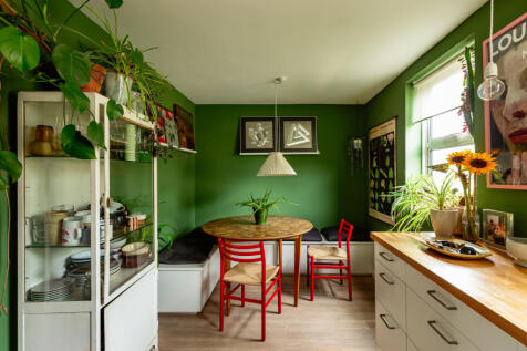 Caldecott Way, London E5