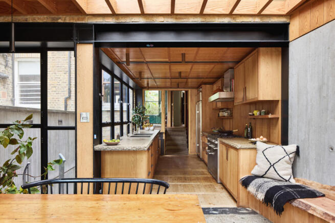 317080 - DANG8603.jpg