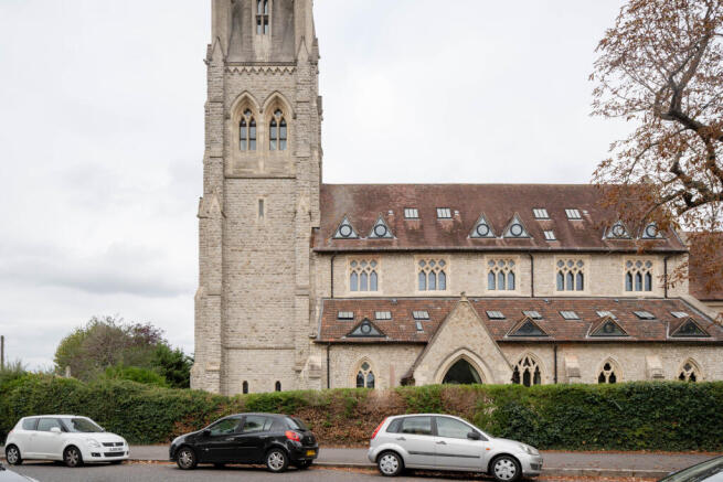 317175 - The Apostles, London SE23 - high res-0...