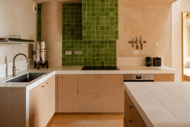 317169 - The Apostles, London SE23 - high res-0...