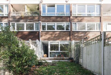 Kitley Gardens III, London SE19