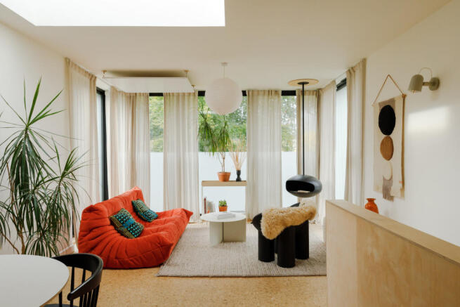 318062 - Kaylow, Rosedale Walk, Frome-44.JPG