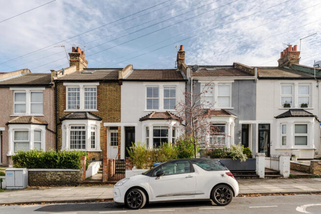 320091 - 45 Howarth Road-48.jpeg