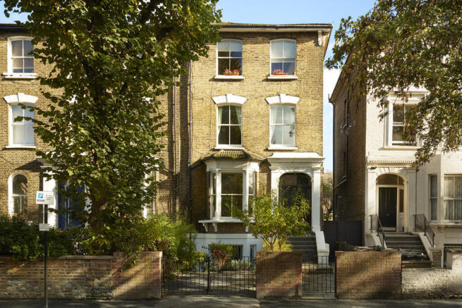 320414 - Navarino Road - Owner Exteriors (5).jpg