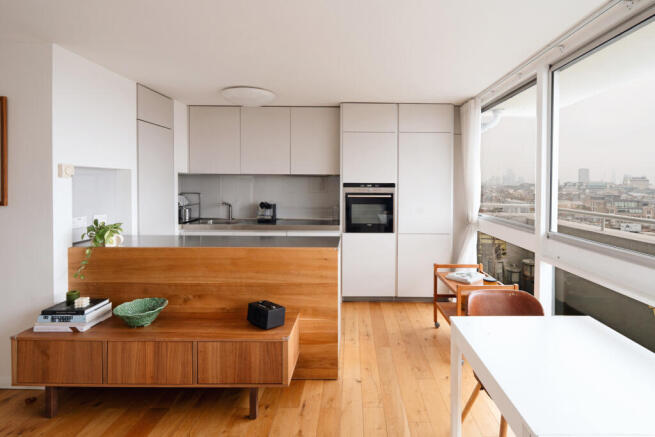 324439 - MP06998.jpg