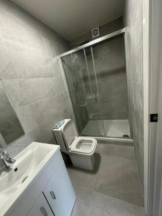 En-suite Bathroom