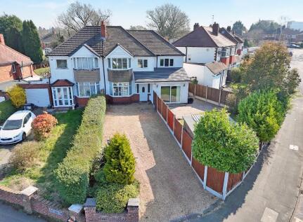 Bhylls Lane, Castlecroft, Wolverhampton, West Midlands, WV3