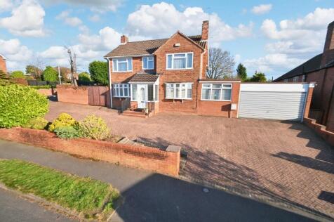 Sandringham Road, Penn, Wolverhampton, West Midlands, WV4