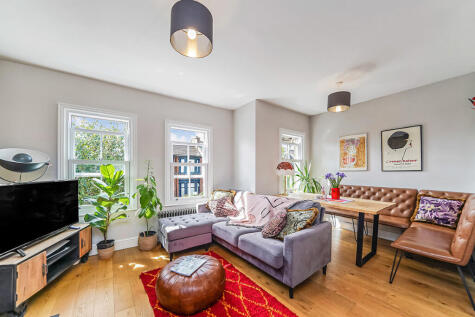 Barrett Road, London, E17