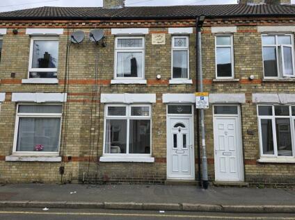Peterborough - 2 bedroom terraced house for sale