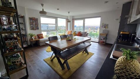 Avonside House, FLETTON QUAYS, Peterborough