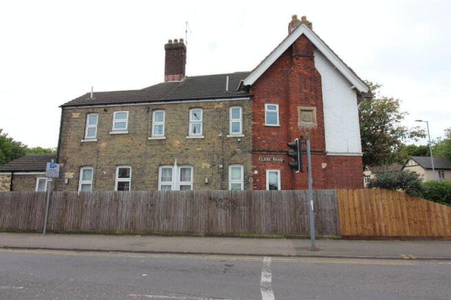 Glebe Road property view