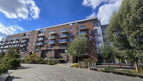 Kitson House @ FLETTON QUAYS #luxuryapartment