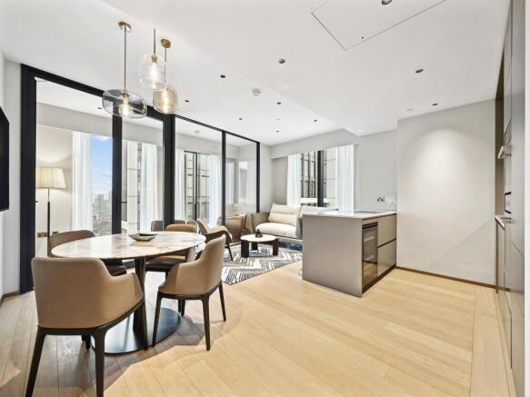2404 Park Hyatt