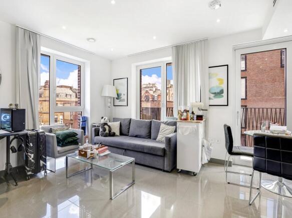 Elliston Apartments