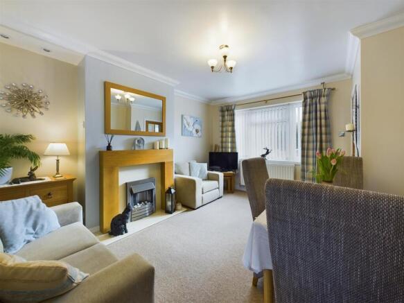 Living/Dining Room