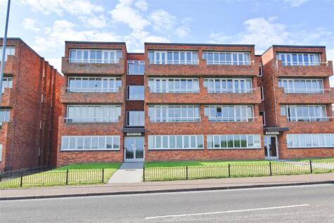 Albany Court, Cromer