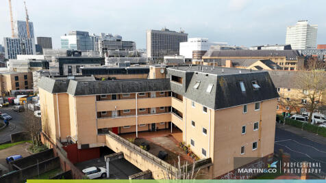 Oriel House, City Centre